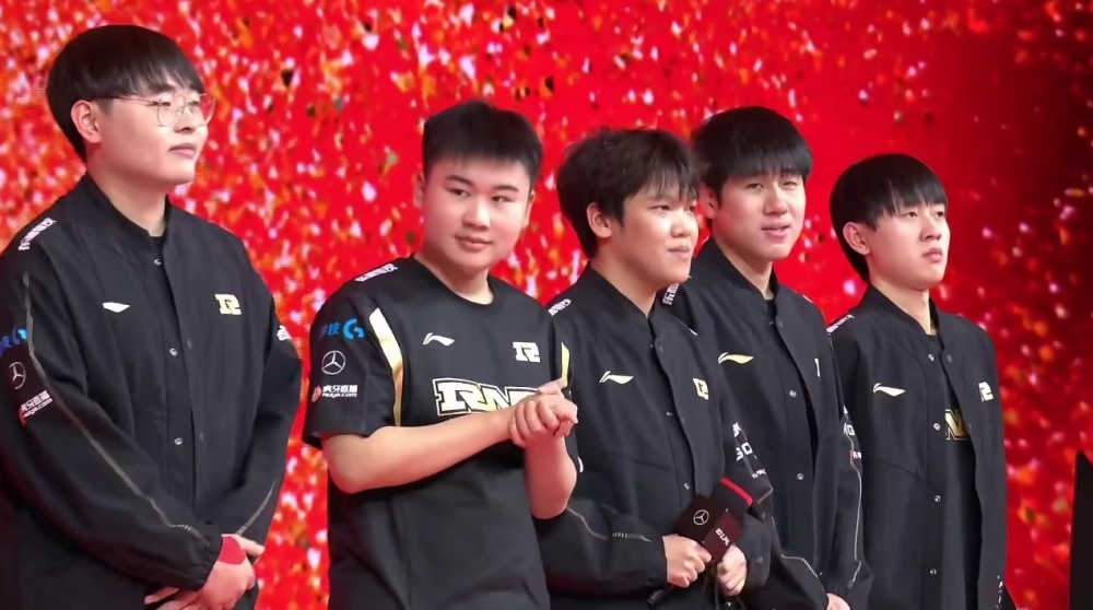 那颗高速飞 那颗高速飞