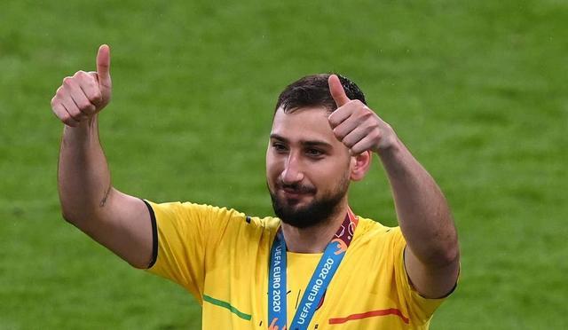 经常在商竣 经常在商竣