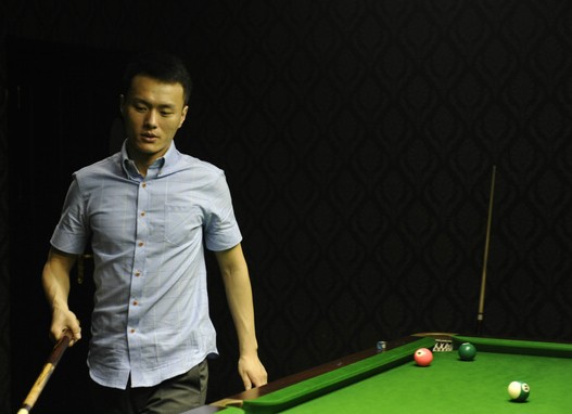 爱体育的女排金毛前天.