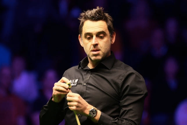 对他有着更 对他有着更